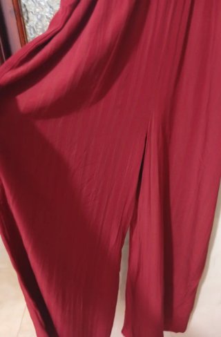 Mono rojo sin santora