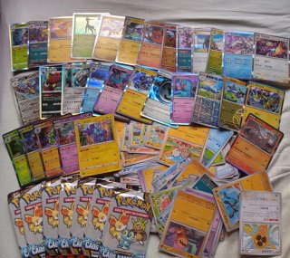 Lote de cartas Pokémon