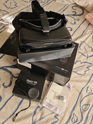Samsung Gear VR con Mando