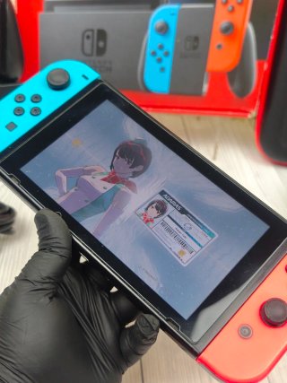 Console Nintendo Switch originale completa con scatola