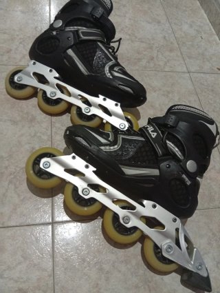Patines en línea Fila negros