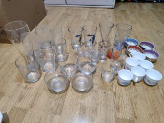 Juego de Vasos y Tazas Pequeñas