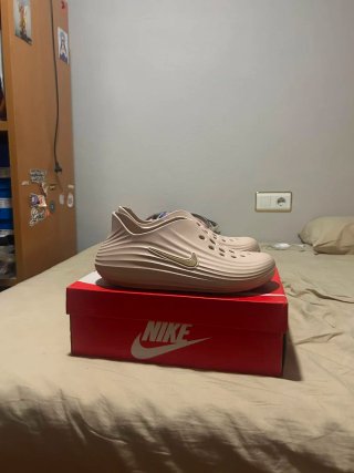 Sneakers Nike Beige
