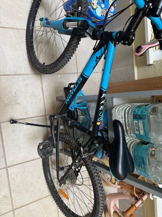 Bicicleta BTWIN montaña azul