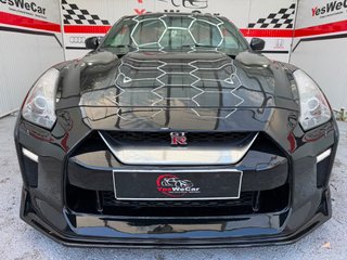 Nissan GT-R 3.8G V6 700cv 2014