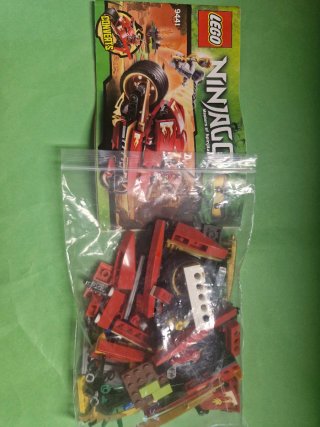 LEGO Ninjago 9441 Moto Kai (Sin personajes)+armas