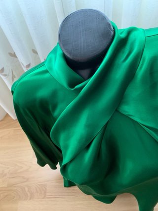 Blusa verde elegante