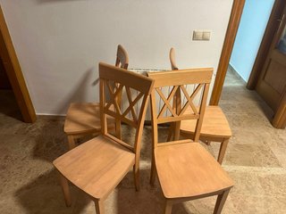 Conjunto 4 sillas madera acabado haya.