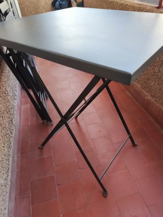 Tavolo e sedie pieghevoli in ferro per terrazzo, balcone, giardino, appezzamento