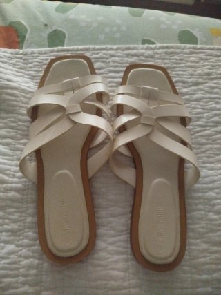 Sandalias Stradivarius Beige