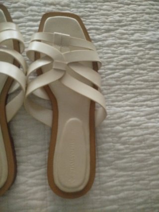 Sandalias Stradivarius Beige