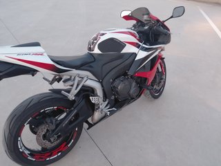 HONDA  CBR600RR 2009