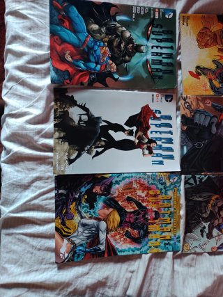 Batman, Superman. Nuevo universo varios tomos
