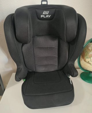 Silla para el coche ( COMO NUEVA )