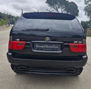 BMW X5 4.6is Nacional