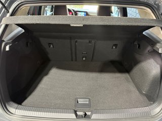 Volkswagen Golf 8 DSG eTSI 2021