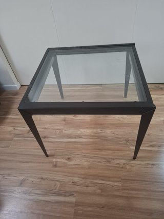 Mesa comedor extensible de cristal y metal