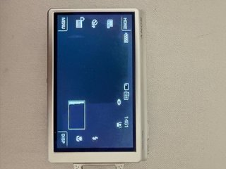 Sony Cyber-shot Cámara Digital 3.5 LCD dsc-t200