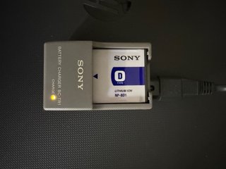 Sony Cyber-shot Cámara Digital 3.5 LCD dsc-t200