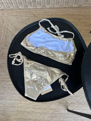 Bikini Dorado Brillo Talla 14