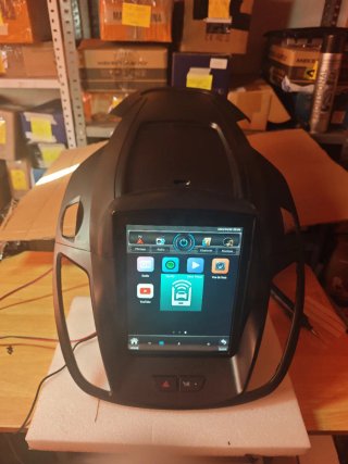 Radio pantalla Android Ford Kuga y C-Max MK2