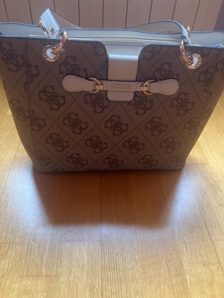 Bolso Guess Marrón Nuevo con Etiqueta