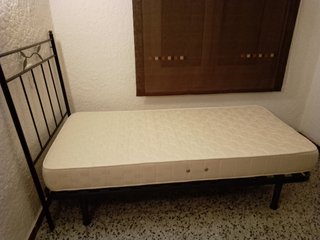 Somier, cabezal de hierro y colchón 90x190