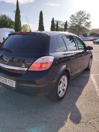 Opel Astra 2007