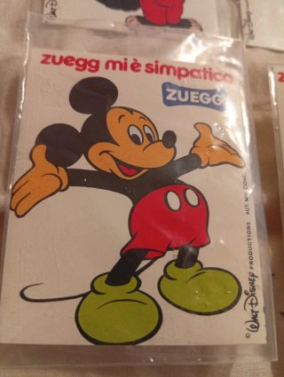 4 figurine Zuegg Disney