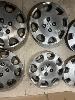 Juego 4 Tapacubos Peugeot 15 Originales
