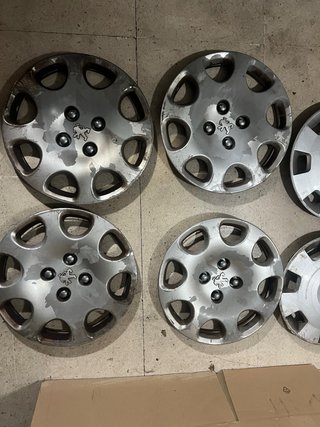 Juego 4 Tapacubos Peugeot 15 Originales