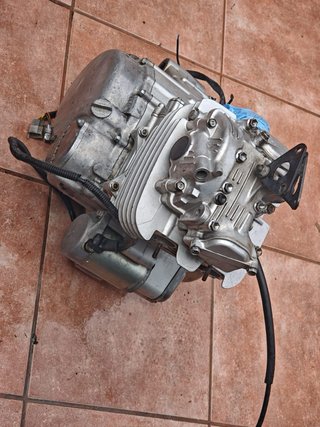 Motor y Carburador Suzuki Marauder 250