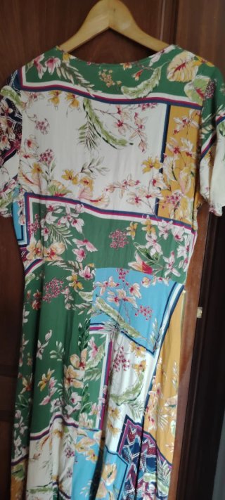 Vestido largo camisero.