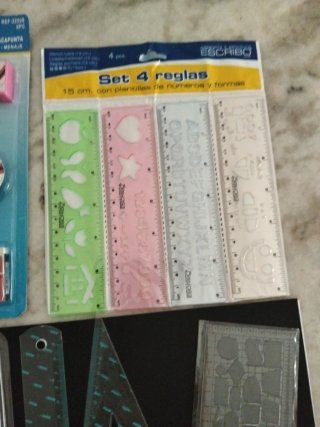 Set de Lápices, Reglas y Accesorios de Oficina