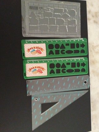 Set de Lápices, Reglas y Accesorios de Oficina