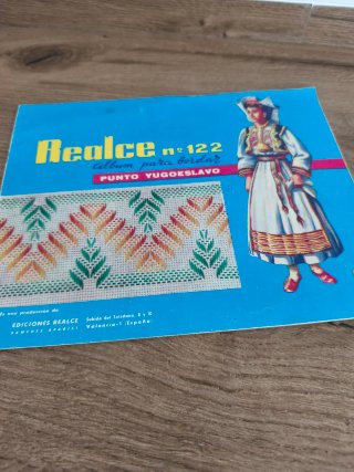 Álbum antiguo Realce nº 122 – Punto Yugoslavo – Bo