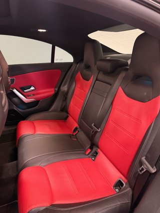 Mercedes-Benz CLA CLA 200
