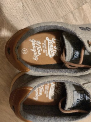 Zapatos Tom Tailor grises y marrones