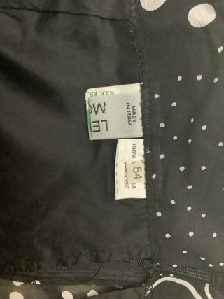 Falda estampada El Corte Inglés talla 54 negra