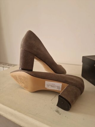Zapatos de tacón grises Chiller