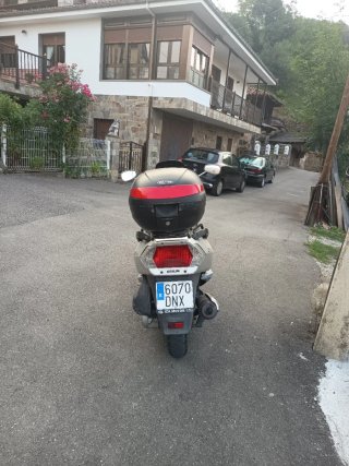 Daelim S2 250 Maxi Scooter 2005 Plata