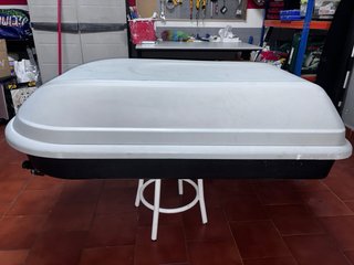 Cofre portaequipajes para  coche