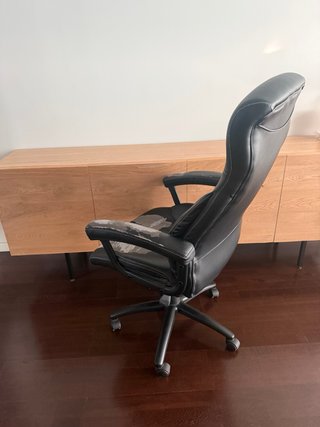 Silla oficina negra piel sintética para retapizar