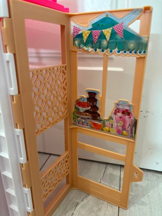 Casa de muñecas plegable Barbie