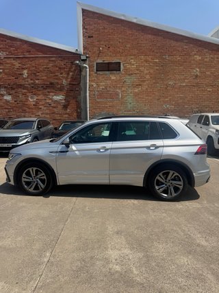 Volkswagen Tiguan R-Line 1.5TSi 150cv DSG