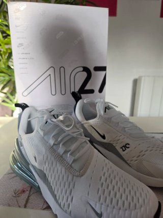 Nike Air Max 270 Blancas Talla 42 Originales