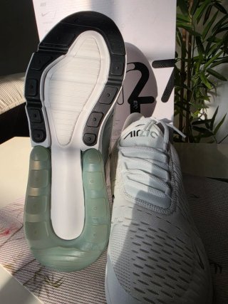 Nike Air Max 270 Blancas Talla 42 Originales