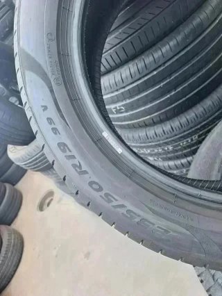 235 50 R19 99V Pirelli - 1 neumático +70%