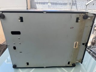 Cajón portamonedas negro con llave