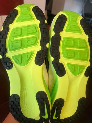 Nike Vomero v18 Scarpe da Corsa n.44